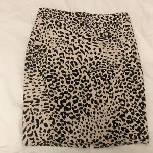 Ann Taylor Loft Leopard Skirt Sz 6P